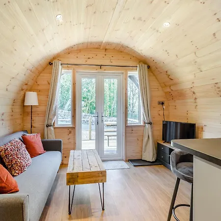 Wood View - Uk43707 Holiday home *